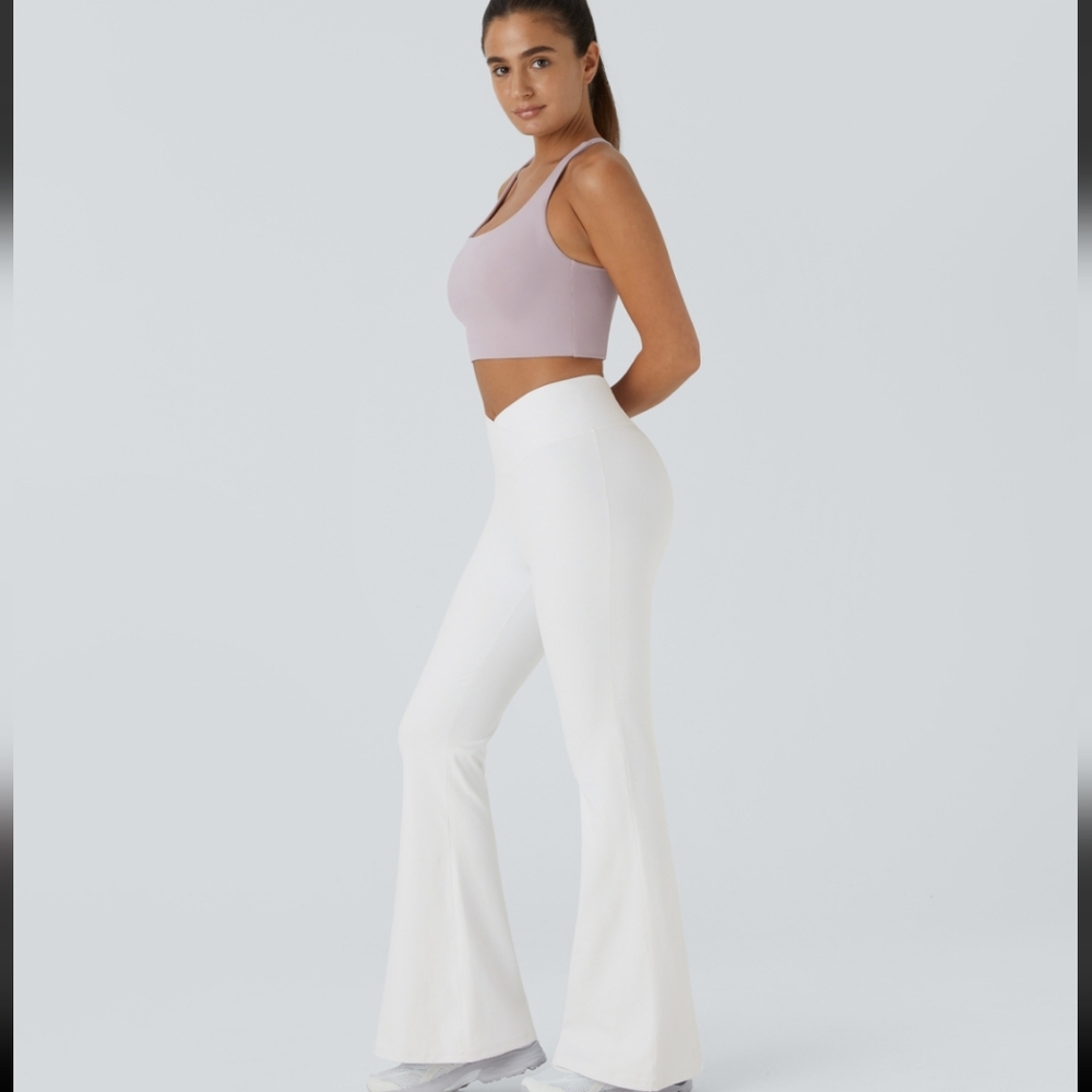 53. New HALARA White Crossover Flare Pants Size Small